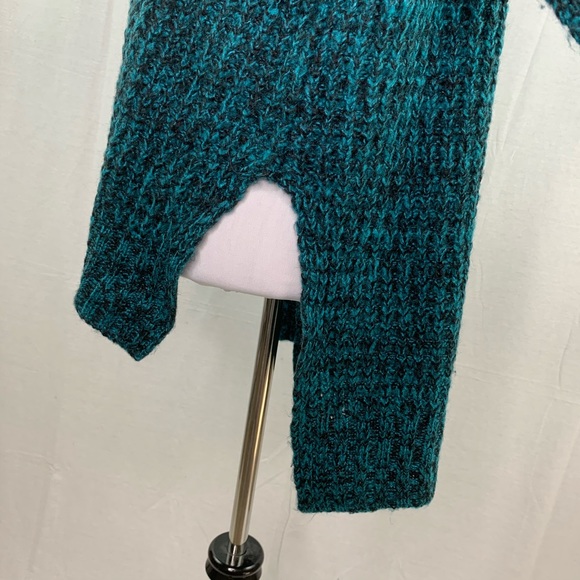 BCBGeneration green and black high low sweater - Picture 4 of 9